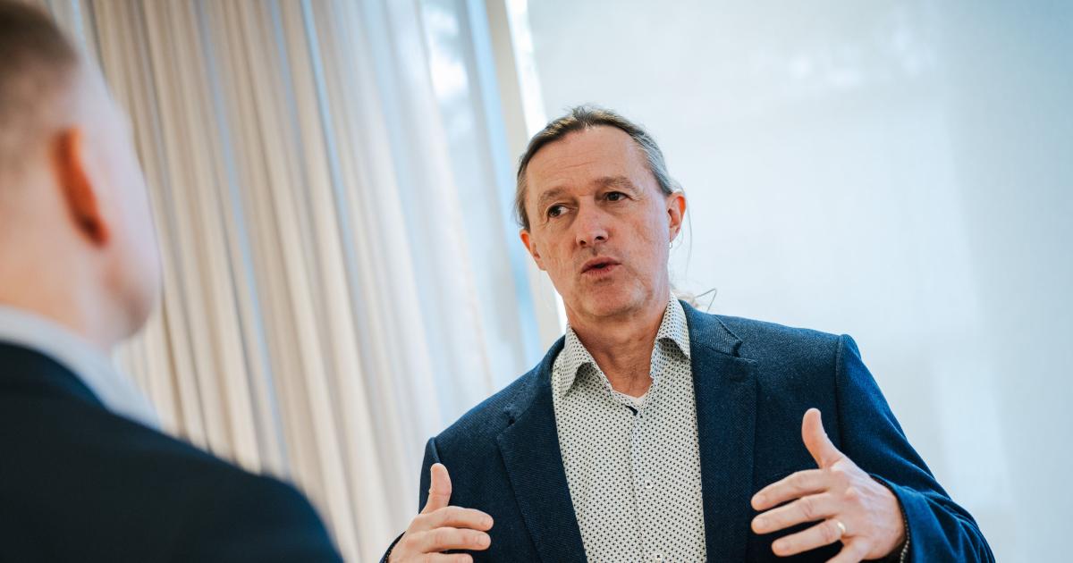 Robert Rourke When Data Saves Lives | Porsche Consulting