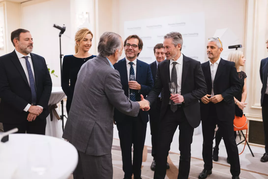 People joining the Porsche Aperitivo