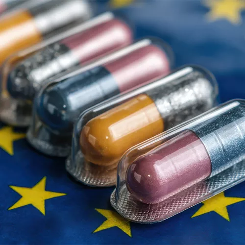 Medikamente auf Europäische Flagge